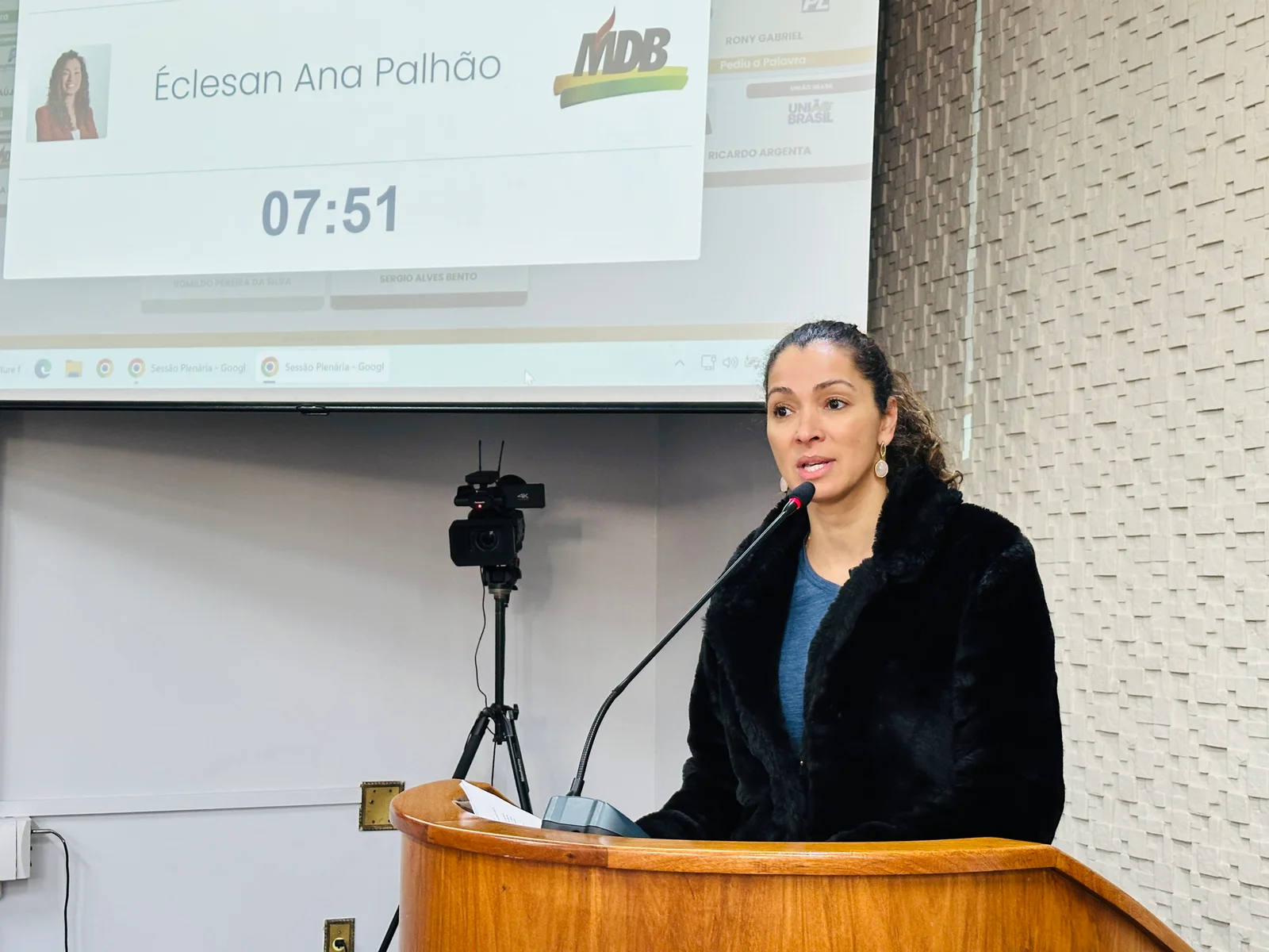 Projeto economia solidária - empreendedorismo coletivo no auxílio de ganhos para famílias
